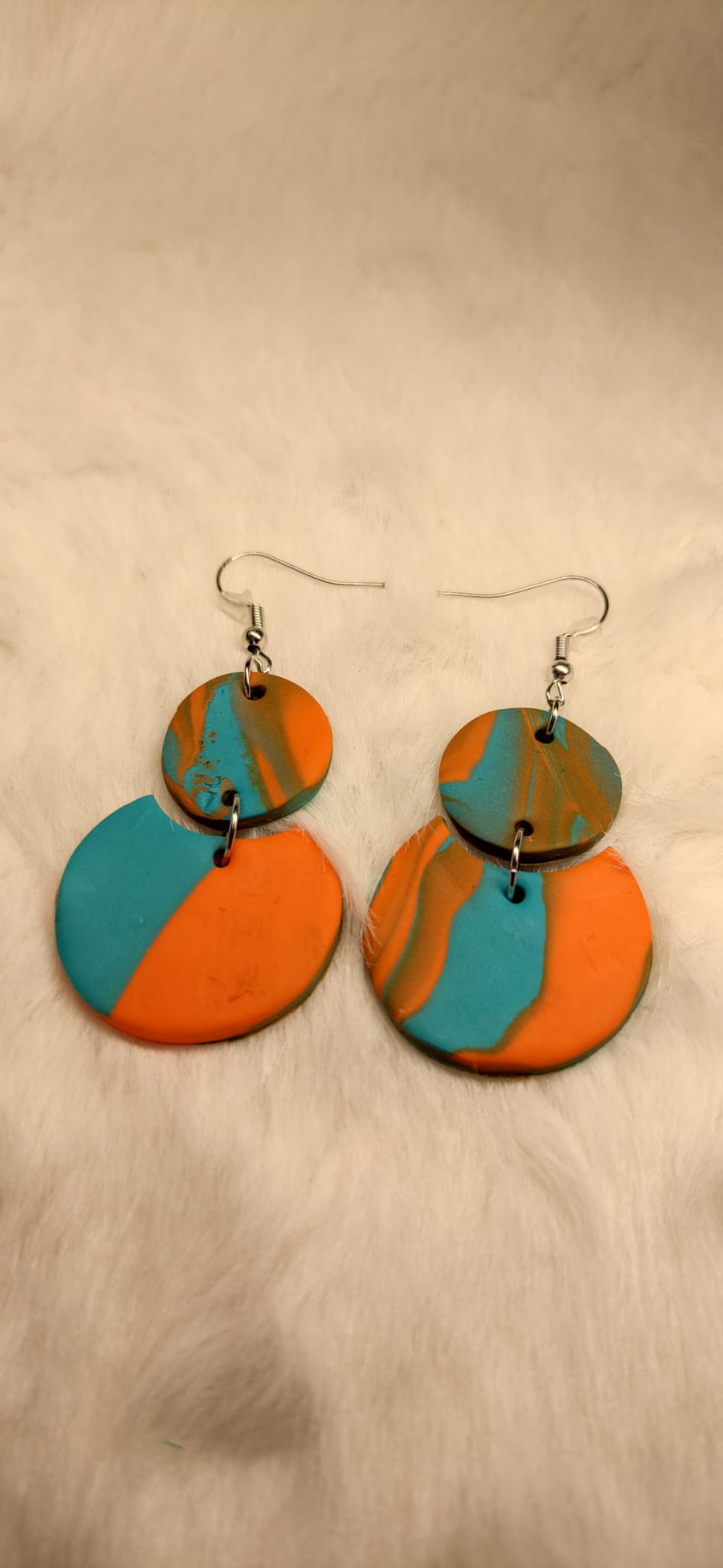 Gemarmerde hangers met oranje en blauw (3 varianten)