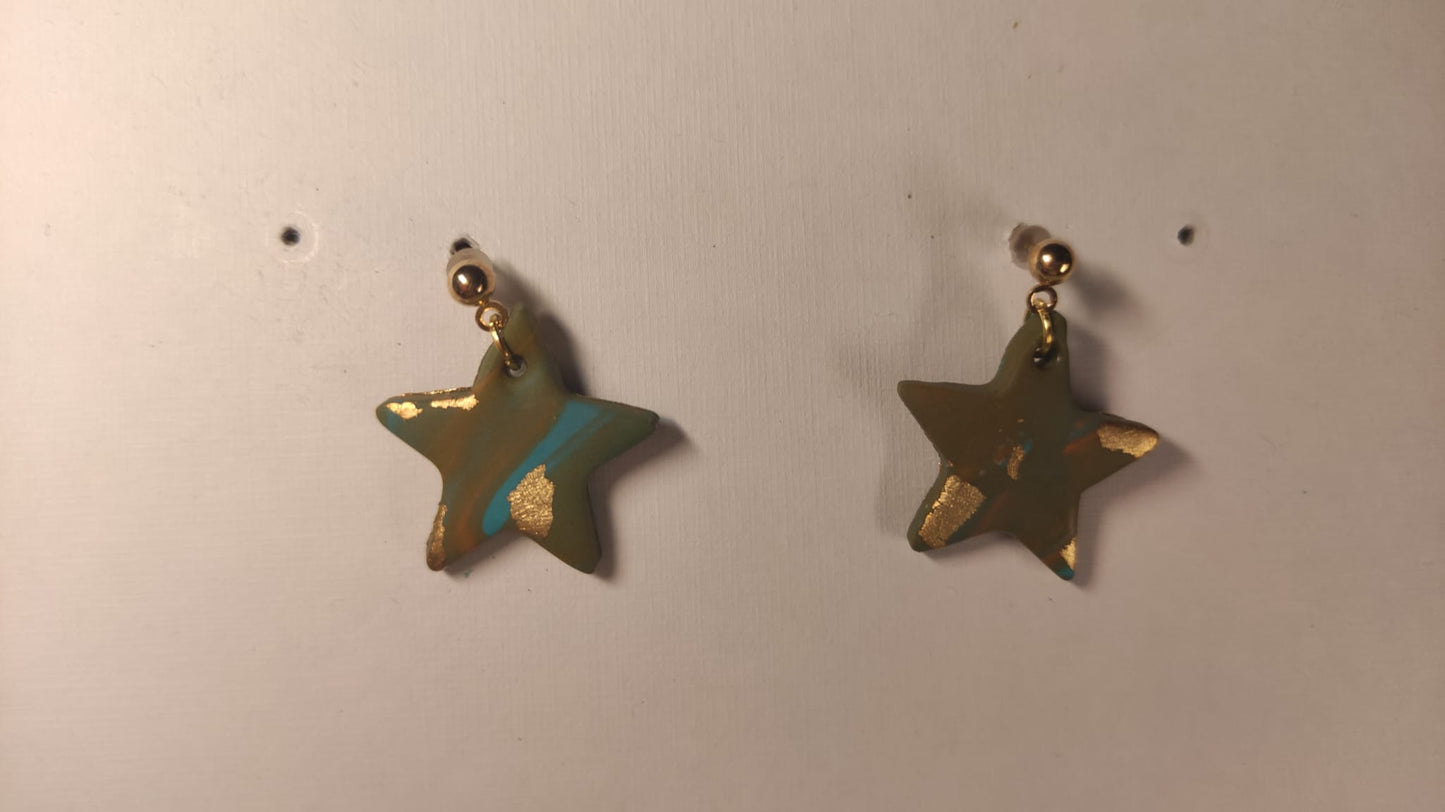 Gemarmerde sterretjes met goud