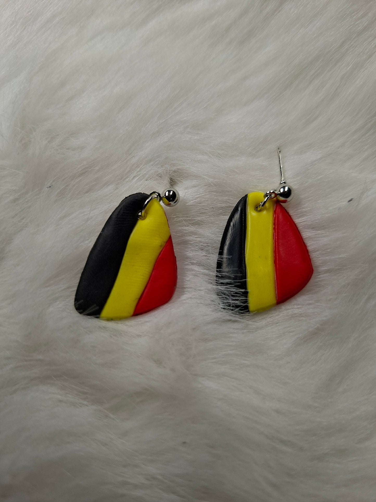 Belgische 3 kleur strepen oorbellen (verschillende varianten)