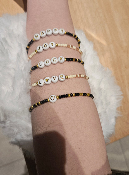 Set 5 enkel- of armbandjes boho love