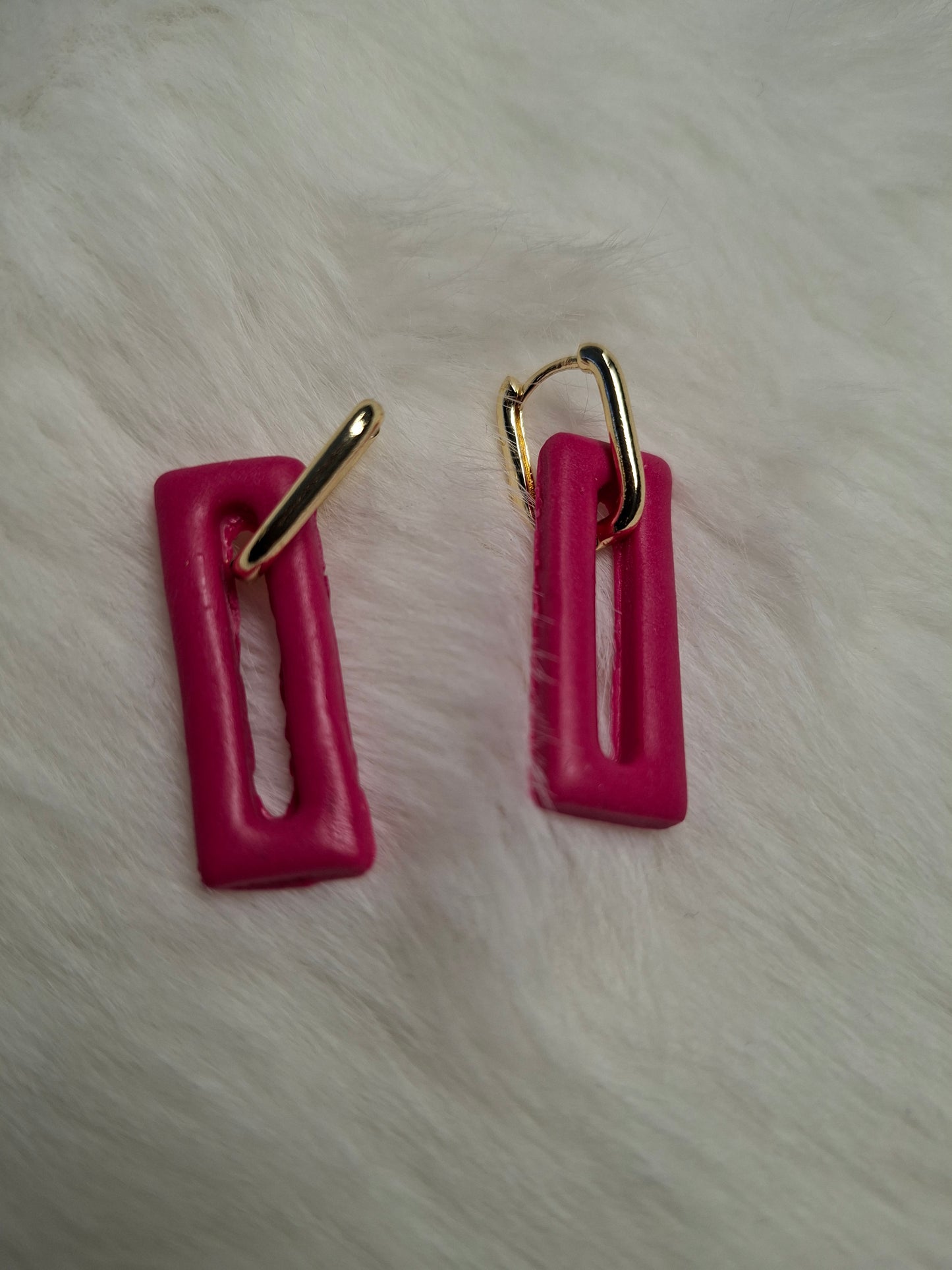 Fel roze holle hangertjes - 2 varianten