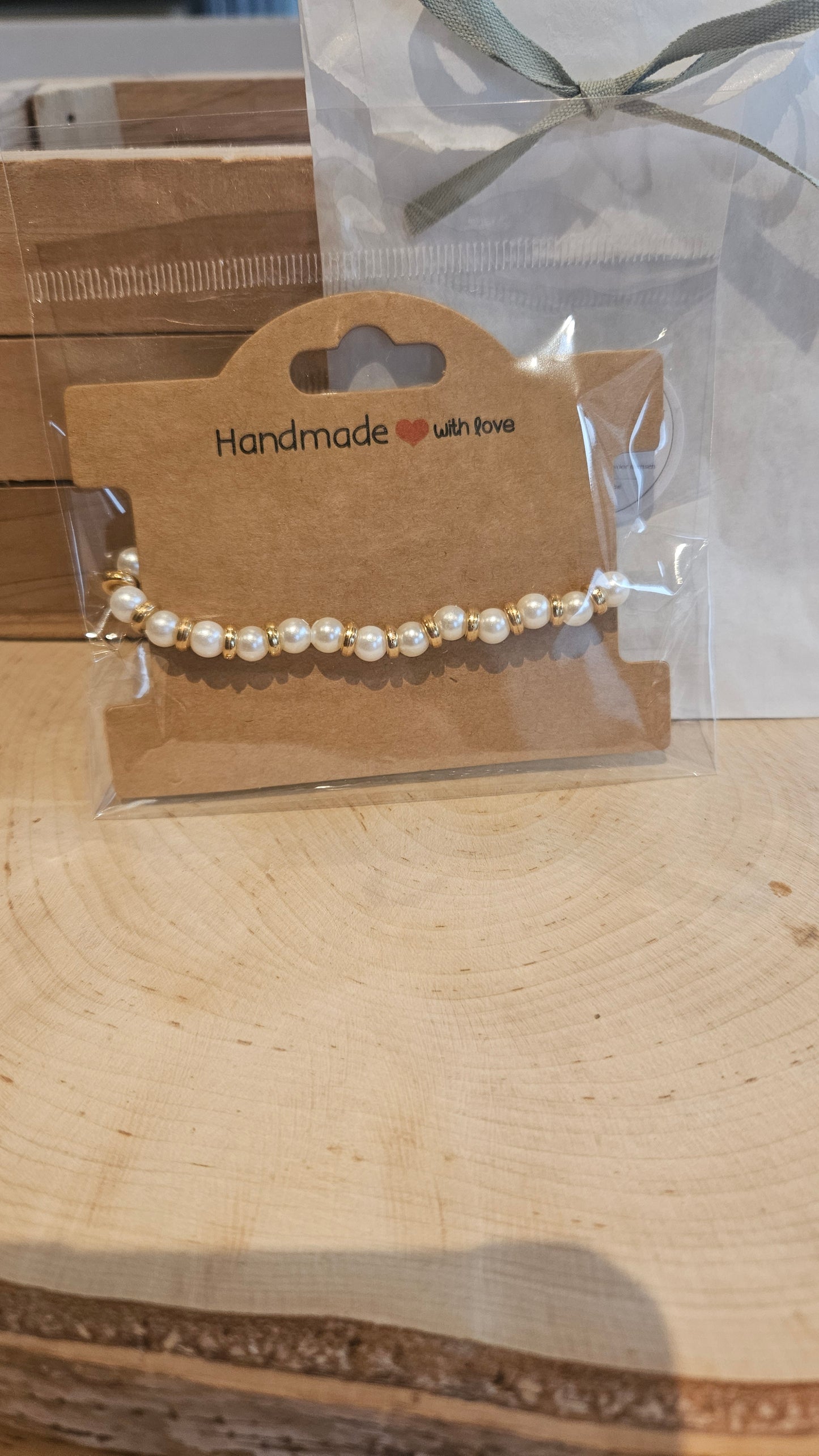Armband white pearl