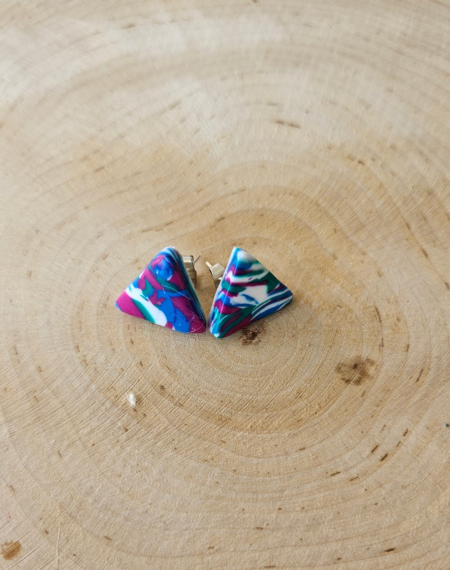 Colour triangle