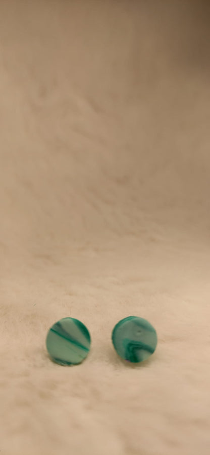 Groen gemarmerde stekertjes