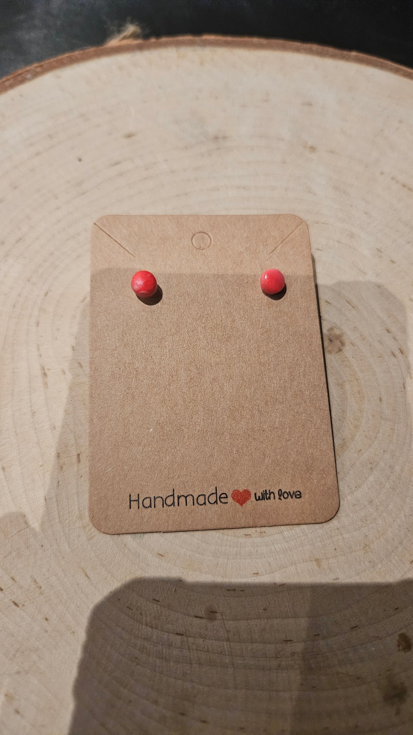 Red buttons