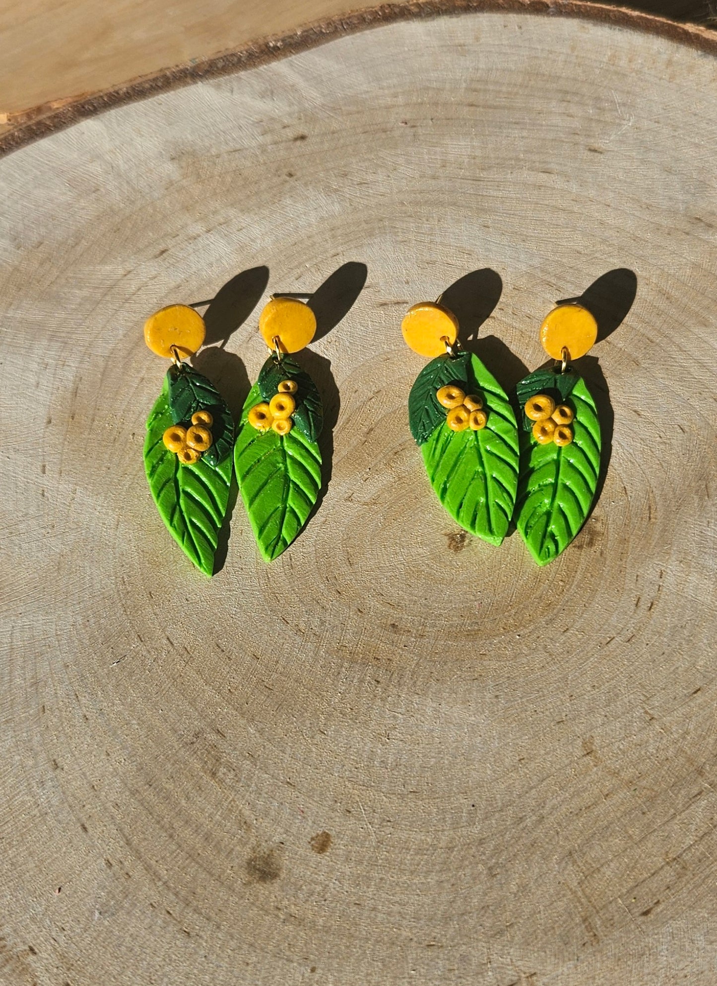 Green leaves
