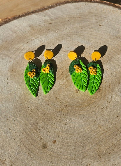 Green leaves
