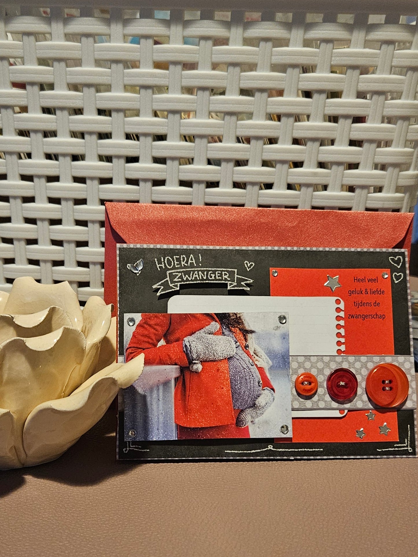 3D wenskaart zwanger rood