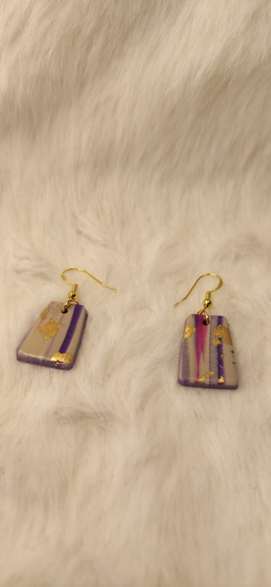 Paarse Roze trapezium met lichtgrijs en goud