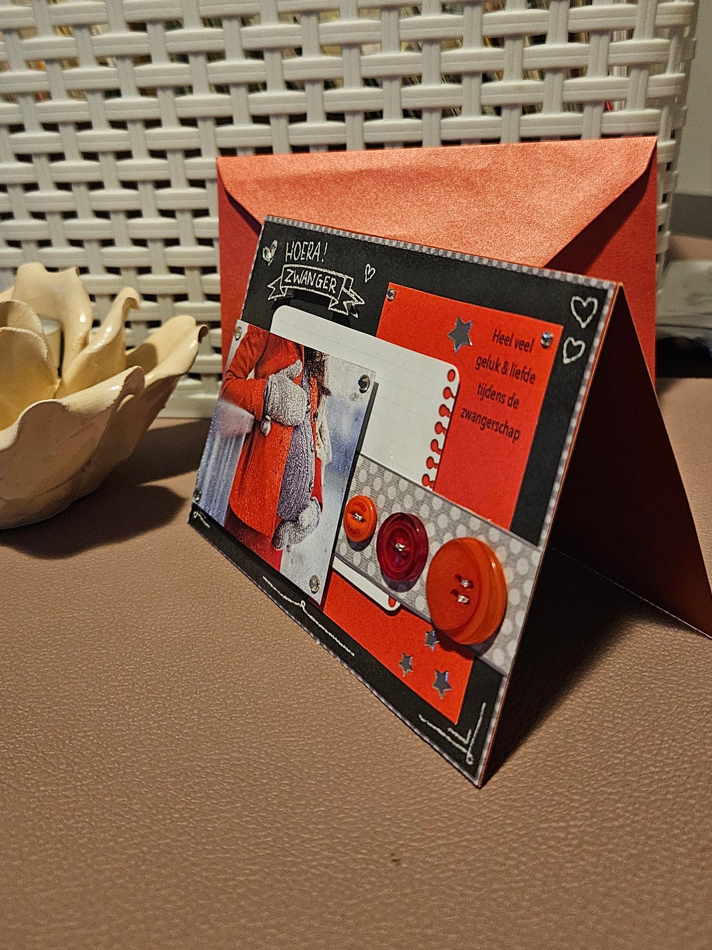 3D wenskaart zwanger rood